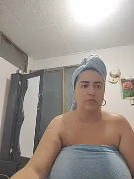 rosahills online show from June 25, 1:25 am