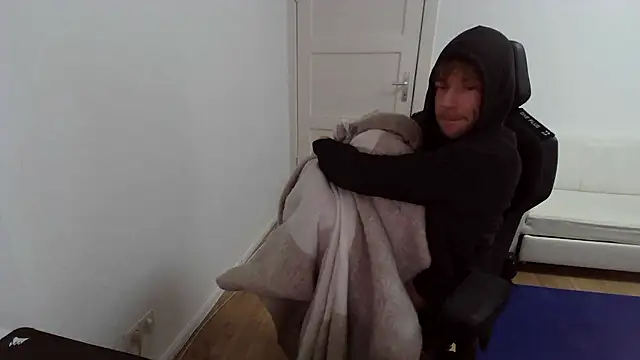 fit ass 2021 online show from January 11, 12:23 pm