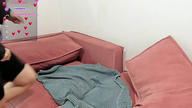 wet eyyyelashes online show from October 2, 9:12 am