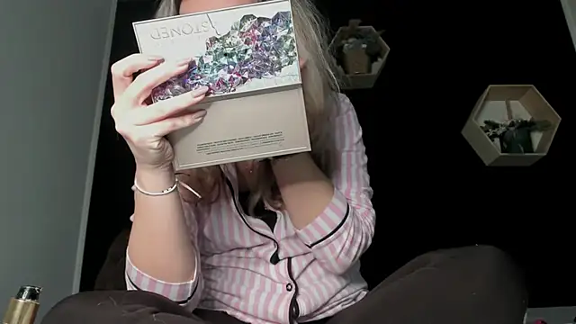 Alesys69 online show from February 22, 12:35 am