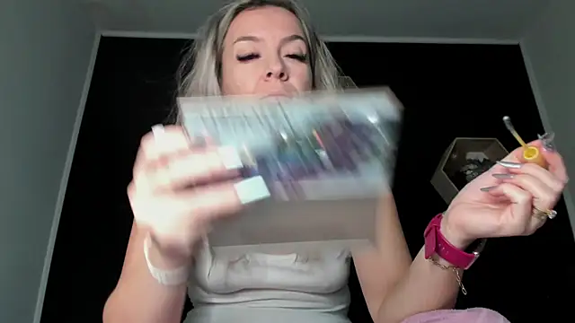 Alesys69 online show from December 4, 10:20 pm