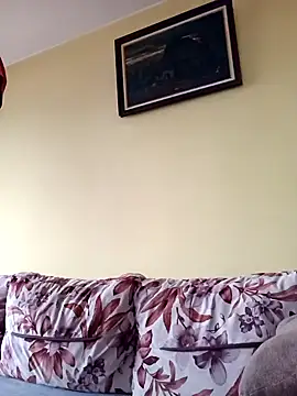 Snapshot of Flakka95 chatting on December 5, 7:21 am Flakka95 online show from December 5, 7:21 am