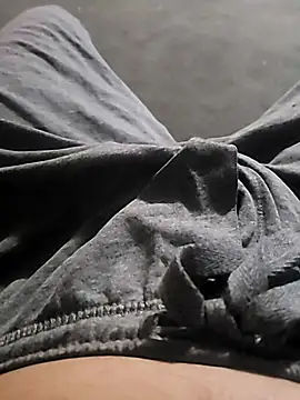 Horny4oldermen93 online show from January 16, 4:00 pm