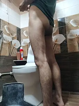 Rohit19997776 online show from May 10, 4:42 pm