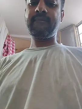 Rohit19997776 online show from June 18, 3:05 am