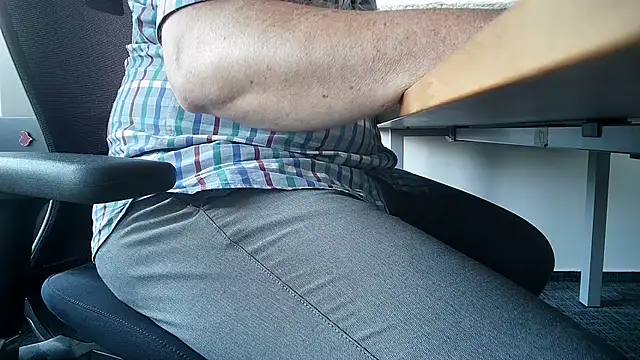 69bezfleku online show from June 29, 6:31 am