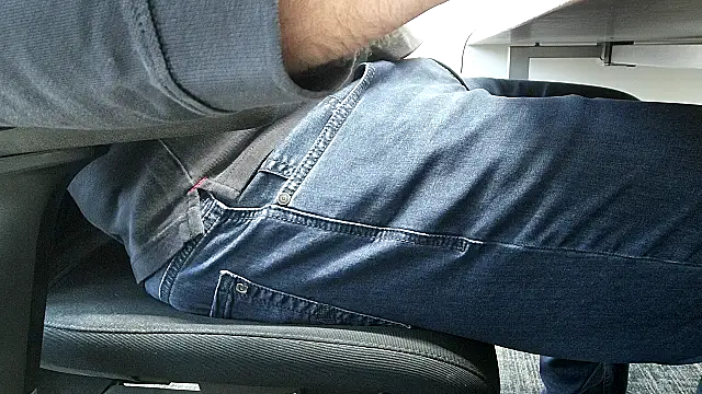 69bezfleku online show from October 23, 6:12 am