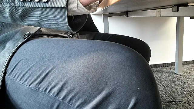 69bezfleku online show from November 13, 7:56 am