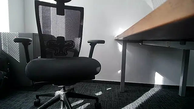 69bezfleku online show from June 15, 6:51 pm