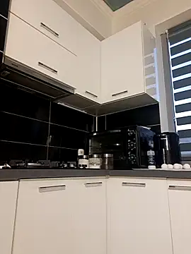 Snapshot of charrlote_love chatting on November 26, 2:39 pm charrlote love online show from November 26, 2:39 pm