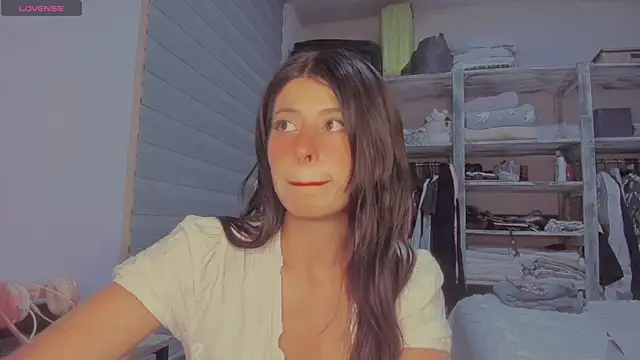 Snapshot of VYONED chatting on November 9, 12:58 am VYONED online show from November 9, 12:58 am