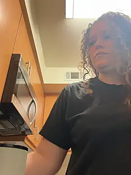 Snapshot of smokyjane chatting on January 12, 5:09 pm smokyjane online show from January 12, 5:09 pm