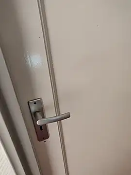 papiculo86 online show from December 2, 3:14 pm