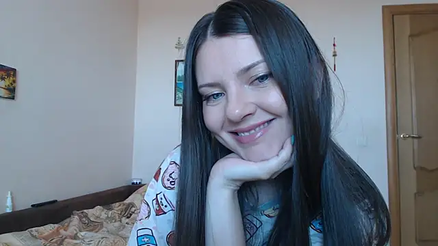 Snapshot of SugarTati chatting on June 7, 1:16 pm SugarTati online show from June 7, 1:16 pm
