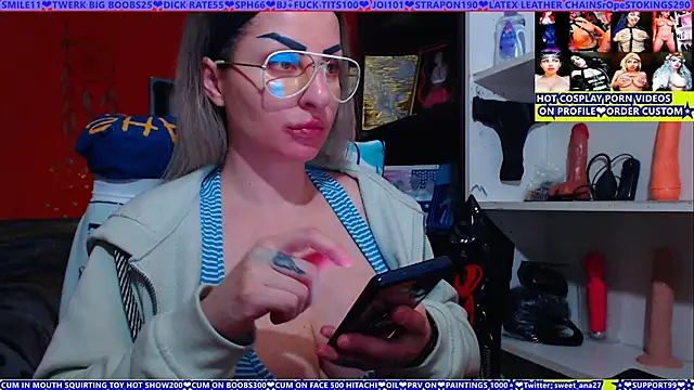 cuminmenowbbyx online show from April 19, 6:10 pm