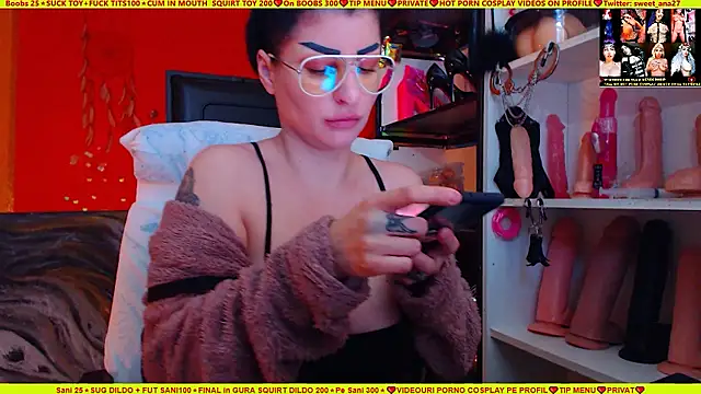 cuminmenowbbyx online show from January 11, 2:02 pm