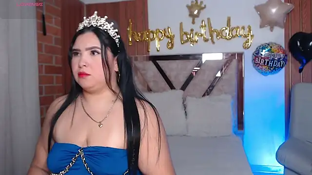 Snapshot of AGATHAA_WHITE chatting on February 28, 10:26 am AGATHAA WHITE online show from February 28, 10:26 am