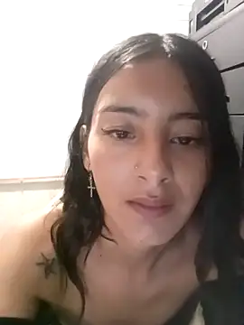 skinny Yizz online show from February 5, 7:48 am