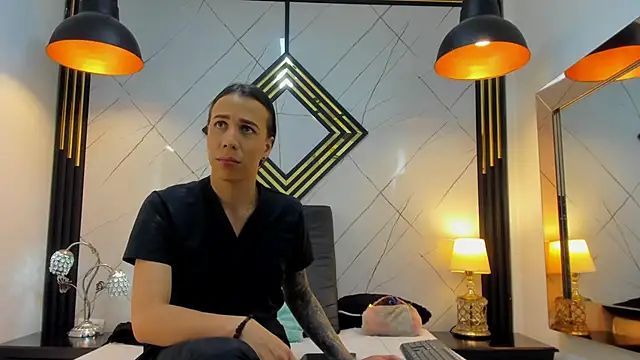 Leisygirl online show from February 5, 3:02 am