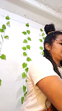 shayna all online show from October 27, 6:20 pm