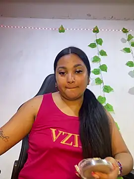 Snapshot of shayna_all chatting on March 28, 6:42 pm shayna all online show from March 28, 6:42 pm