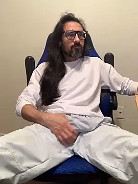 Youreherewithme online show from December 9, 9:58 pm