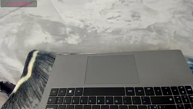 Dephne   online show from December 4, 2:10 am