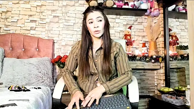 Carla expit online show from December 19, 12:36 am