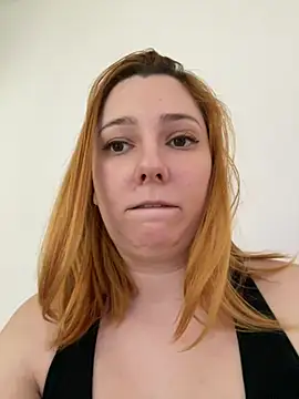 Snapshot of Patriciamoura69 chatting on February 3, 8:13 pm Patriciamoura69 online show from February 3, 8:13 pm