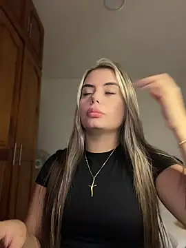 Miss valeriaa online show from May 9, 4:21 pm