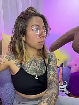  antonella dreamss online show from June 24, 8:39 pm