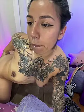  antonella dreamss online show from April 12, 11:52 pm