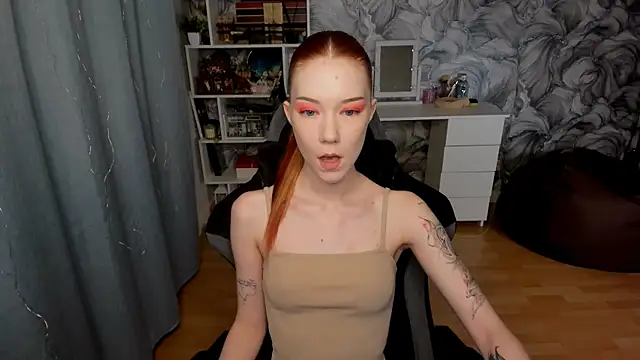 litl Mia online show from September 27, 4:35 pm