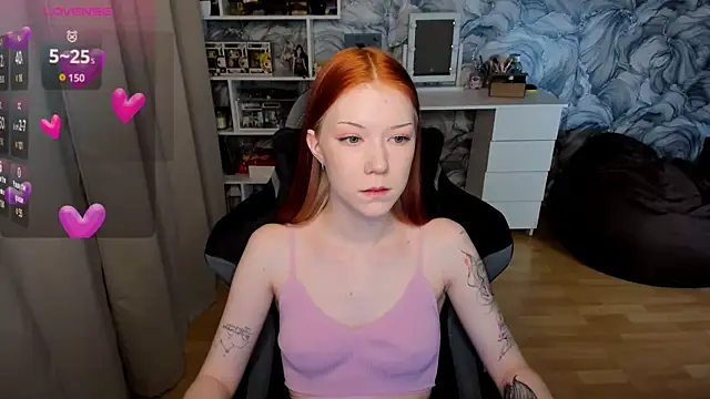 litl Mia online show from October 28, 4:39 pm