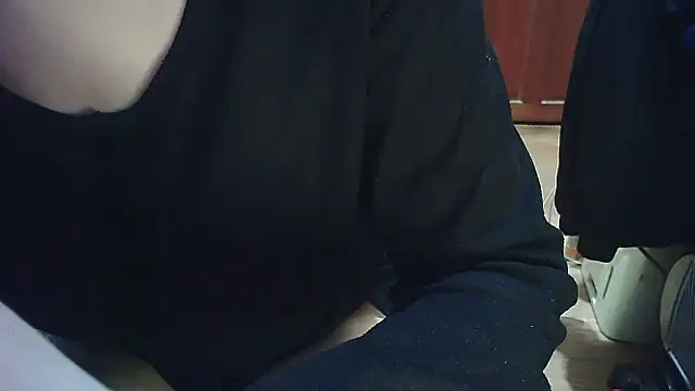 cindy01113520 online show from February 16, 8:24 am