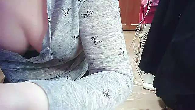 cindy01113520 online show from March 21, 6:51 pm