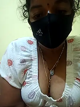 Snapshot of teddy-143 chatting on October 29, 8:52 pm teddy-143 online show from October 29, 8:52 pm