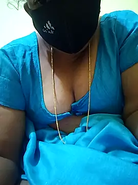 Snapshot of teddy-143 chatting on October 15, 5:32 pm teddy-143 online show from October 15, 5:32 pm