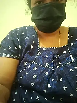 Snapshot of teddy-143 chatting on November 16, 7:13 am teddy-143 online show from November 16, 7:13 am