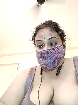 Snapshot of Sheela-Bhabi chatting on July 13, 6:24 am Sheela-Bhabi online show from July 13, 6:24 am