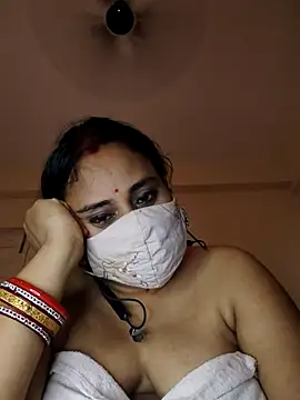 Snapshot of Sheela-Bhabi chatting on July 6, 12:23 pm Sheela-Bhabi online show from July 6, 12:23 pm
