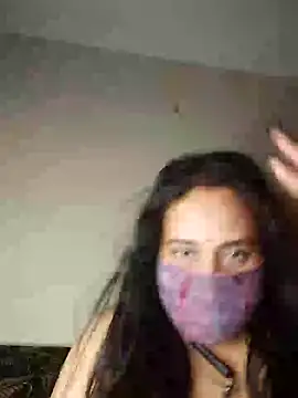 Snapshot of Sheela-Bhabi chatting on June 12, 9:01 pm Sheela-Bhabi online show from June 12, 9:01 pm