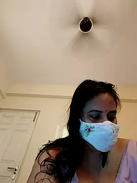 Snapshot of Sheela-Bhabi chatting on June 26, 12:38 am Sheela-Bhabi online show from June 26, 12:38 am
