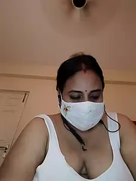 Snapshot of Sheela-Bhabi chatting on June 30, 10:37 am Sheela-Bhabi online show from June 30, 10:37 am