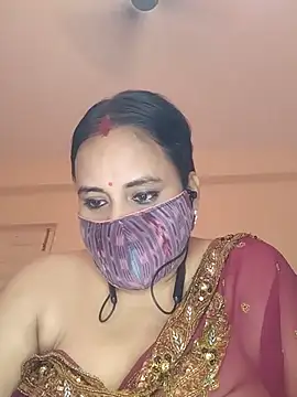 Snapshot of Sheela-Bhabi chatting on July 11, 12:05 pm Sheela-Bhabi online show from July 11, 12:05 pm