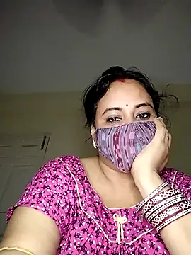 Snapshot of Sheela-Bhabi chatting on July 15, 10:17 pm Sheela-Bhabi online show from July 15, 10:17 pm