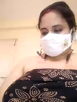 Snapshot of Sheela-Bhabi chatting on July 19, 10:56 am Sheela-Bhabi online show from July 19, 10:56 am