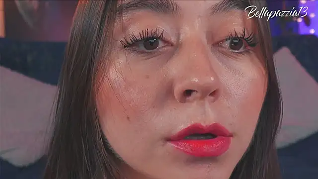 Snapshot of Bellapazzia chatting on March 10, 4:57 pm Bellapazzia online show from March 10, 4:57 pm