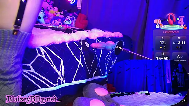 BlaizeyBBy online show from February 8, 12:50 pm