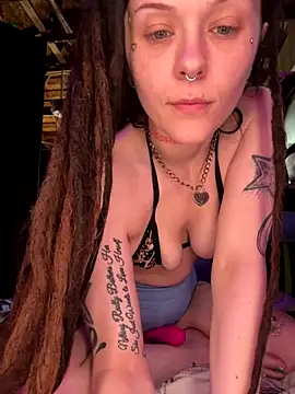 BlaizeyBBy online show from October 1, 3:38 pm